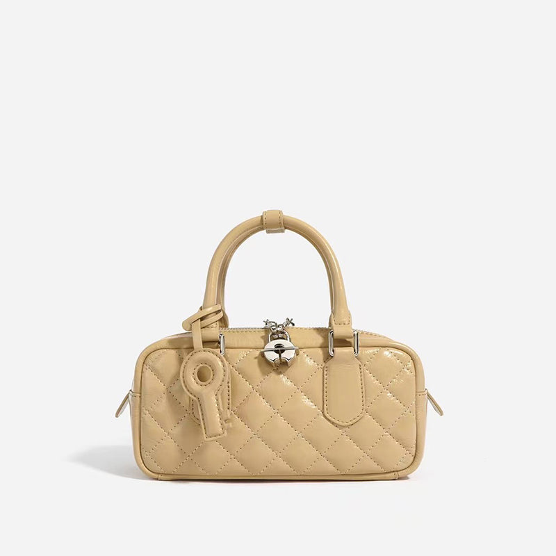 Melo Quinn – die gesteppten Echtleder