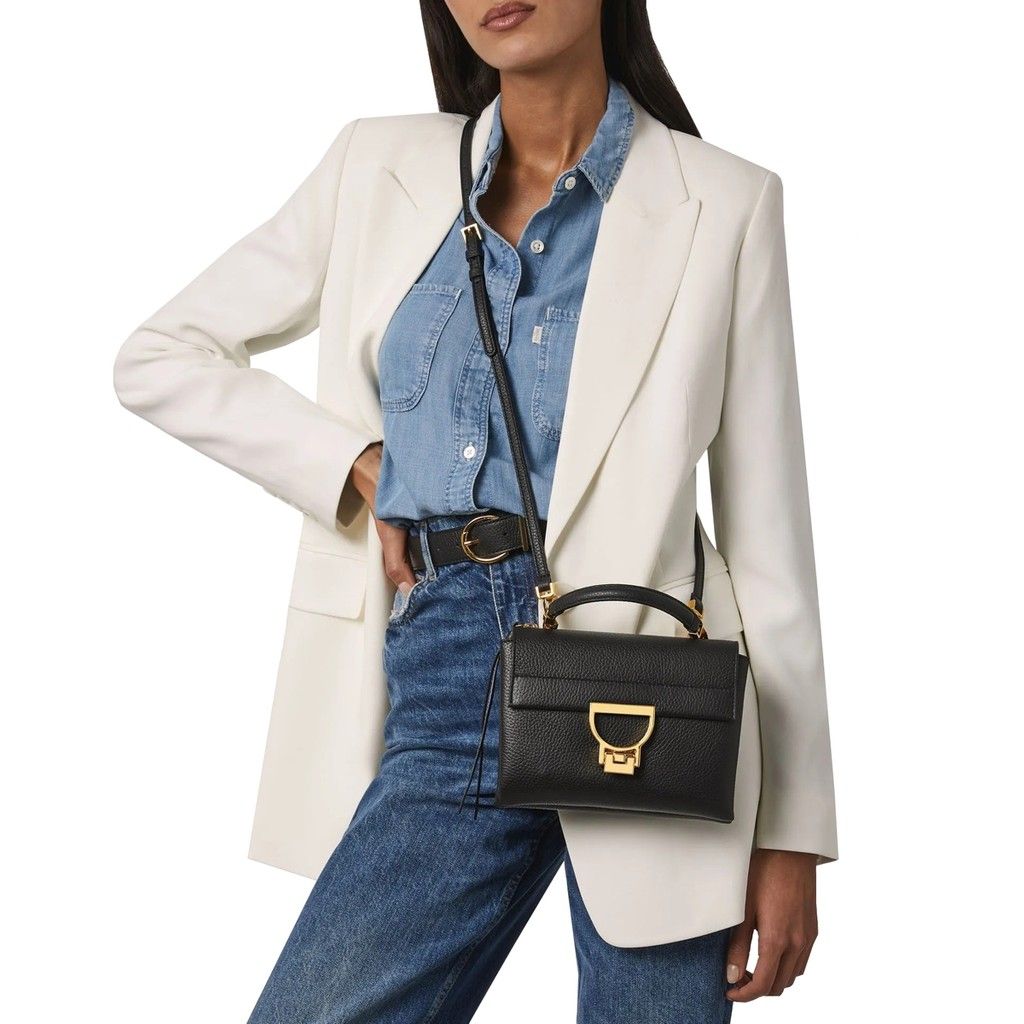 Coccinelle Arlettis Small Schwarz – Luxus Echtleder Handtasche mit Goldverschluss